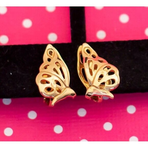 Vintage Golden Butterflies Clip On Earrings by Avon - P3 - Picture 1 of 3